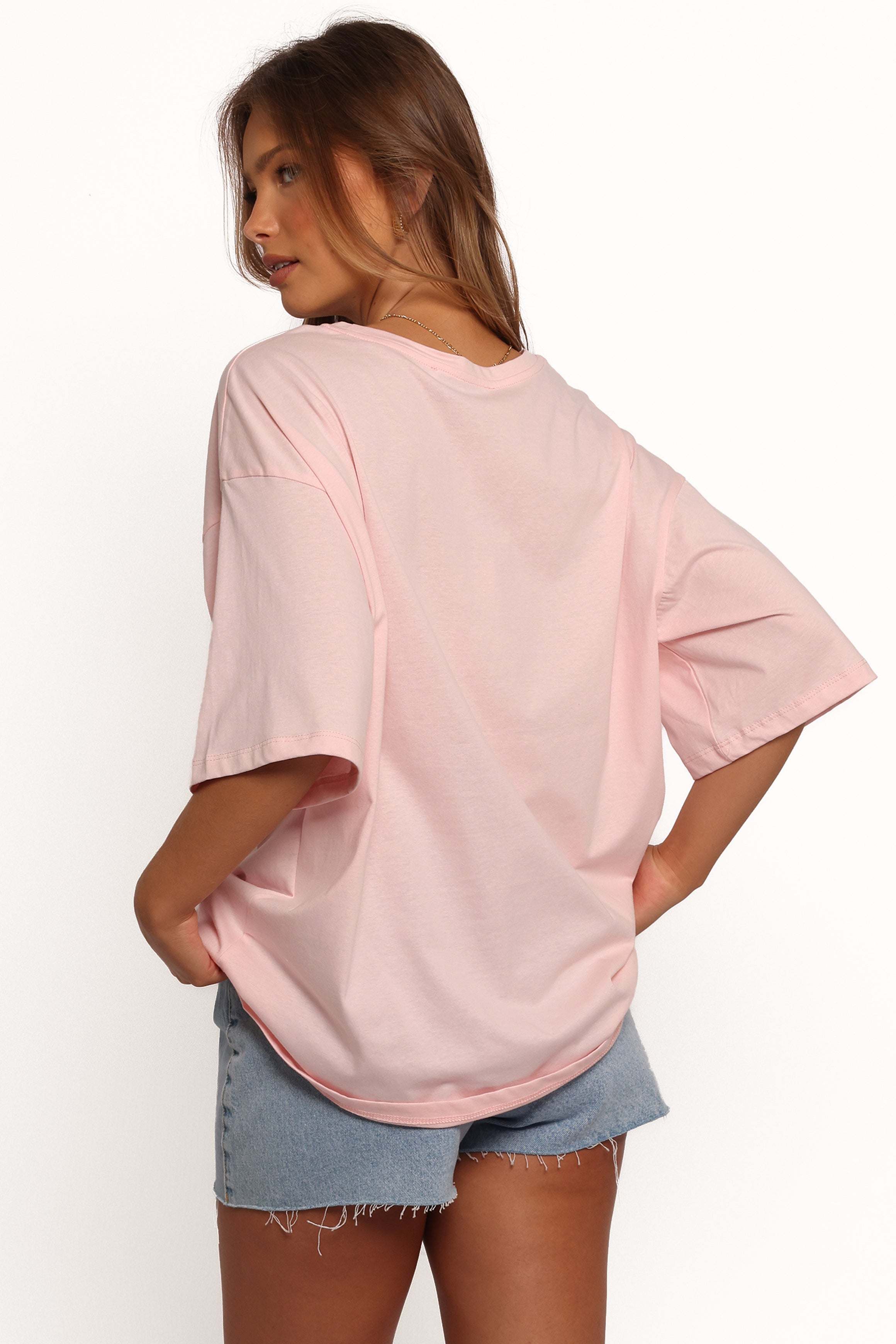 Loa Graphic Tee - Pink/Red - XL - Image 38